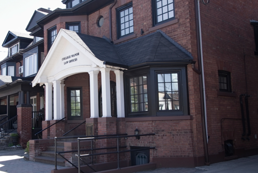 Ferreira & Bettencourt office at 905 College Street, Toronto